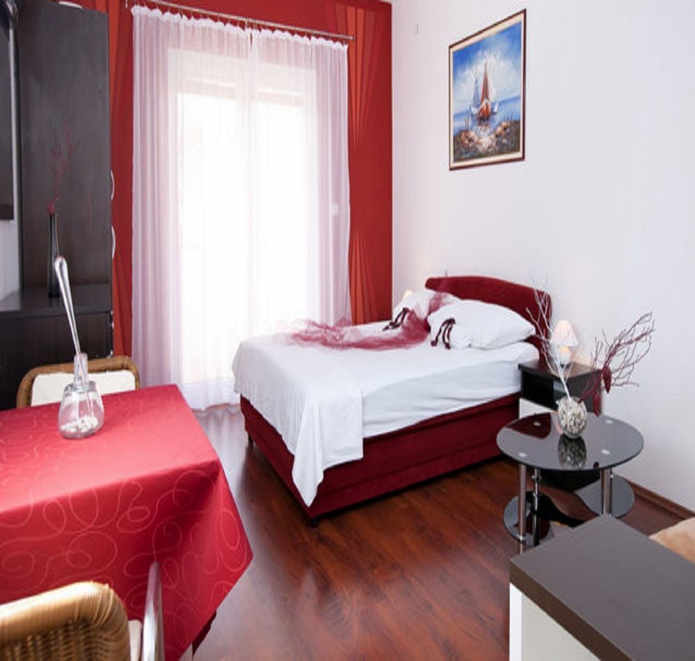 Apartments Villa Aura - Adult Only Ragusa Esterno foto